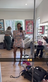 Skai Jackson feet photo thumbnail