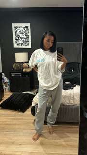 Skai Jackson feet photo thumbnail