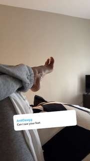 Skai Jackson feet photo thumbnail