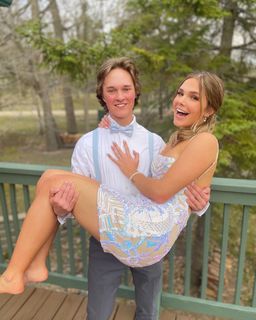 Skilah Hurd feet photo thumbnail