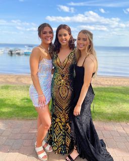 Skilah Hurd feet photo thumbnail