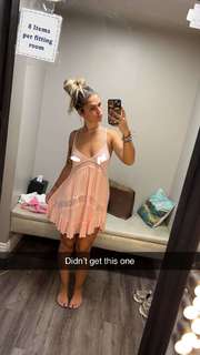 Skilah Hurd feet photo thumbnail