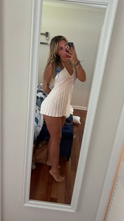 Skilah Hurd feet photo thumbnail