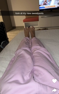 Skilah Hurd feet photo thumbnail