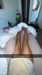 Skilah Hurd feet photo thumbnail