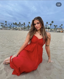 Skilah Hurd feet photo thumbnail