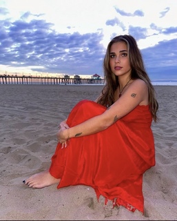 Skilah Hurd feet photo thumbnail