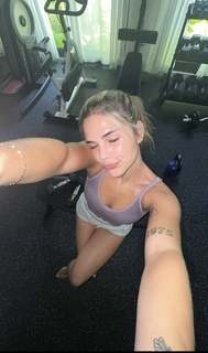 Skilah Hurd feet photo thumbnail