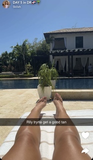 Skilah Hurd feet photo thumbnail