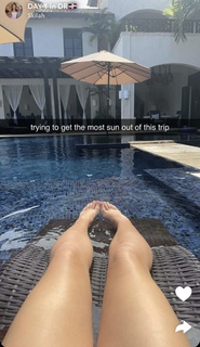 Skilah Hurd feet photo thumbnail