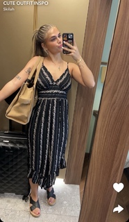 Skilah Hurd feet photo thumbnail