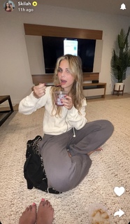 Skilah Hurd feet photo thumbnail