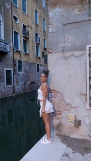 Skilah Hurd feet photo thumbnail