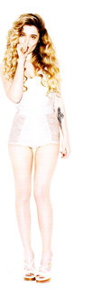 Sky Ferreira feet photo 13