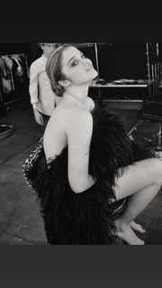 Sky Ferreira feet photo 2