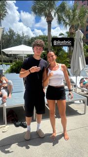 Skye Nicolson feet photo 7