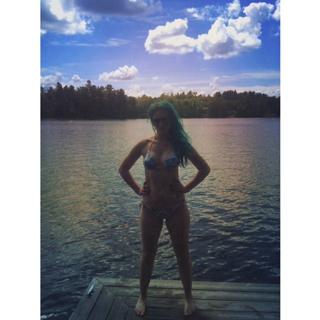 Skye Sweetnam feet photo 20