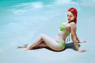 Skye Sweetnam feet photo 4