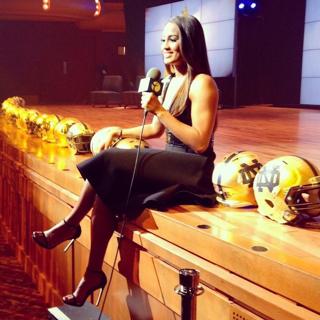 Skylar Diggins feet photo thumbnail