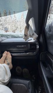 Skylar Grey feet photo 3