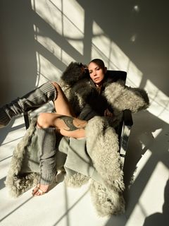 Skylar Grey feet photo 2