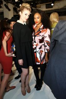 Skyler Samuels feet photo thumbnail