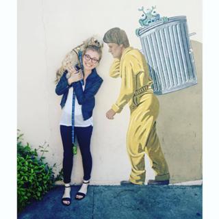 Skyler Samuels feet photo thumbnail