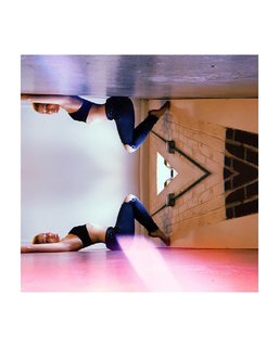 Skyler Samuels feet photo thumbnail