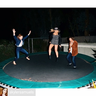 Skyler Samuels feet photo thumbnail