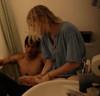 Skyler Samuels feet photo thumbnail