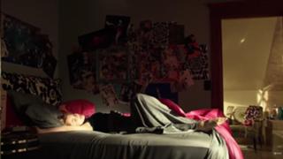 Skyler Samuels feet photo thumbnail