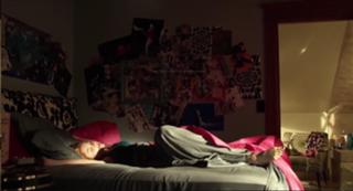 Skyler Samuels feet photo thumbnail