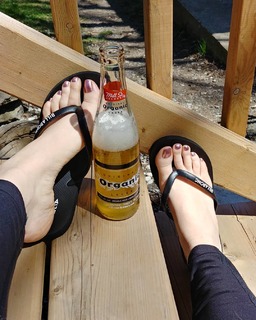 Sloan feet photo thumbnail