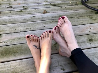 Sloan feet photo thumbnail
