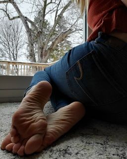 Sloan feet photo thumbnail