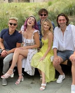 Sloane Avery feet photo 8
