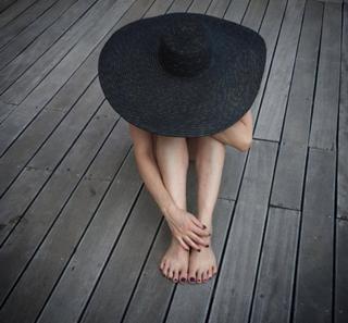 Smaragda Karydi feet photo 10