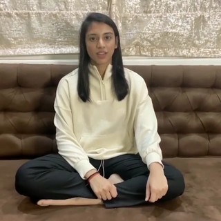 Smriti Mandhana feet photo 1