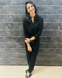 Smriti Mandhana feet photo 11