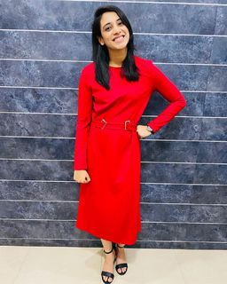 Smriti Mandhana feet photo 9
