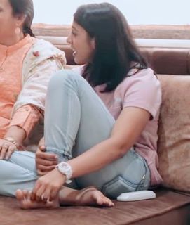 Smriti Mandhana feet photo 5