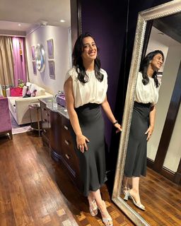 Smriti Mandhana feet photo 6