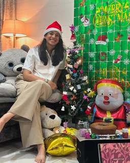 Smriti Mandhana feet photo 10