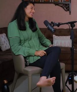 Smriti Mandhana feet photo 3