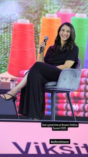 Smriti Mandhana feet photo 6