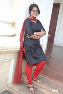 Sneha feet photo thumbnail