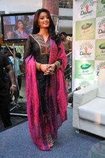 Sneha feet photo thumbnail