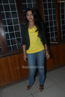 Sneha feet photo thumbnail