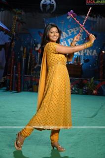 Sneha feet photo thumbnail