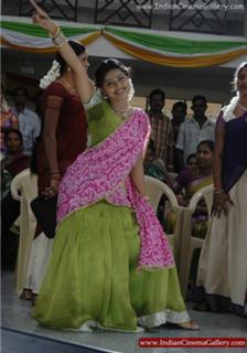 Sneha feet photo thumbnail